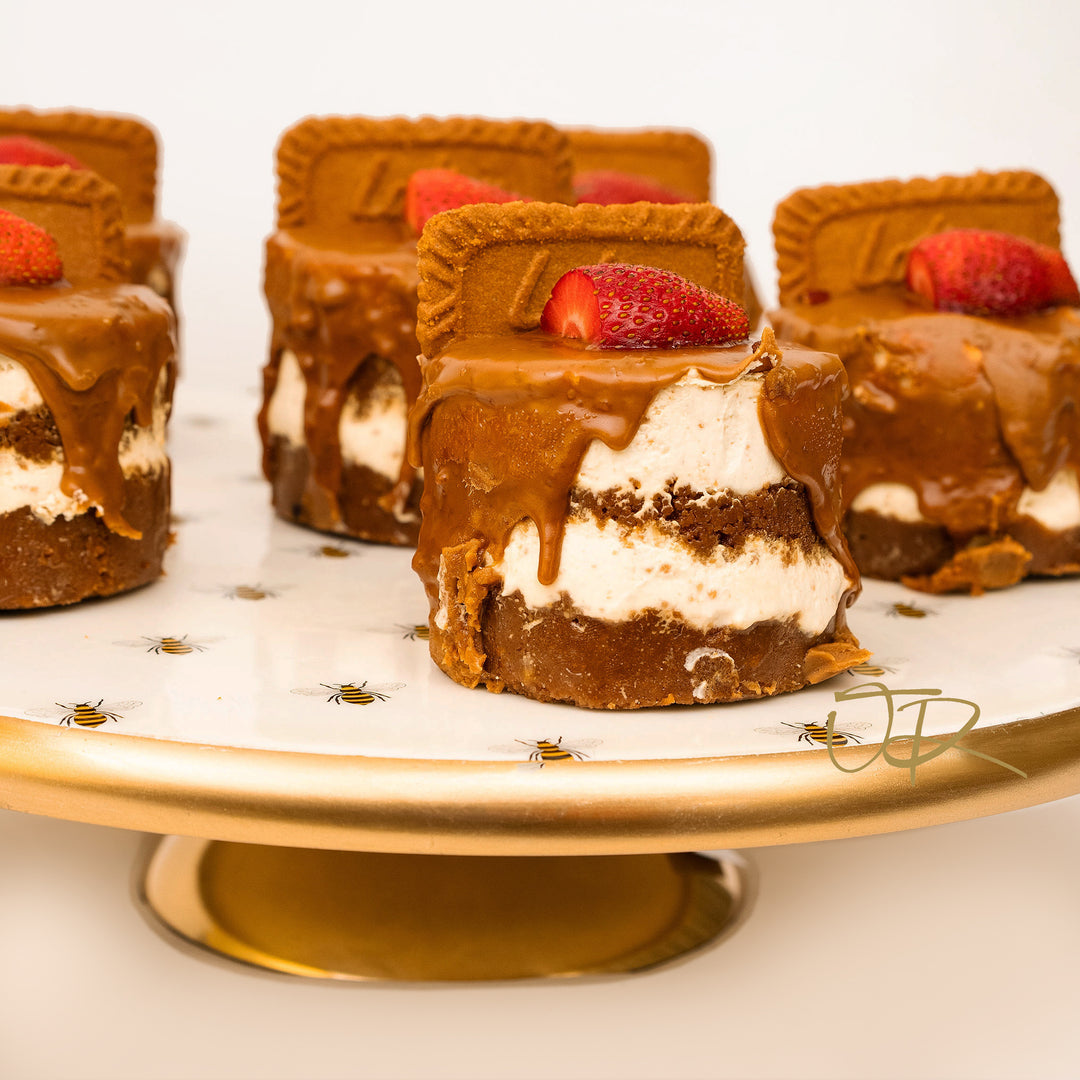 Cake Stand Happy Bee's