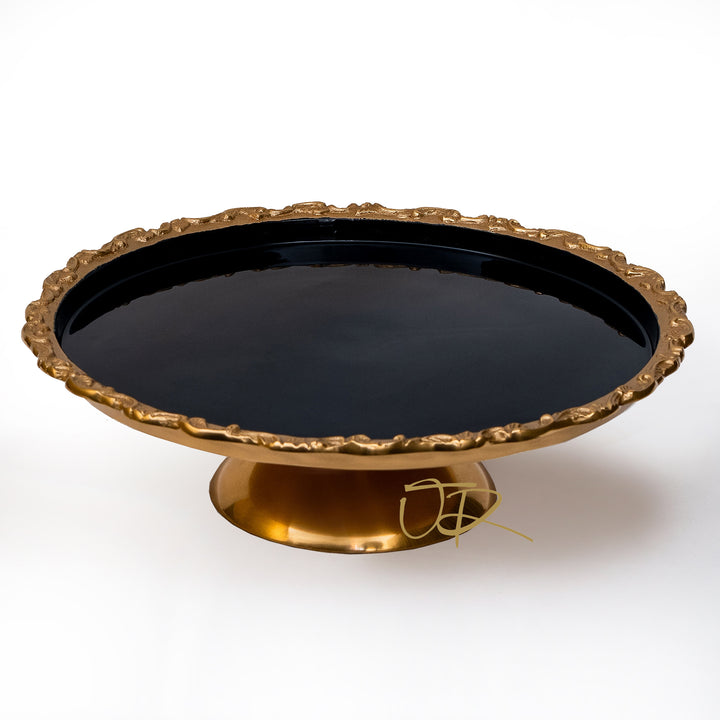 Cream Cake Stand Gucci