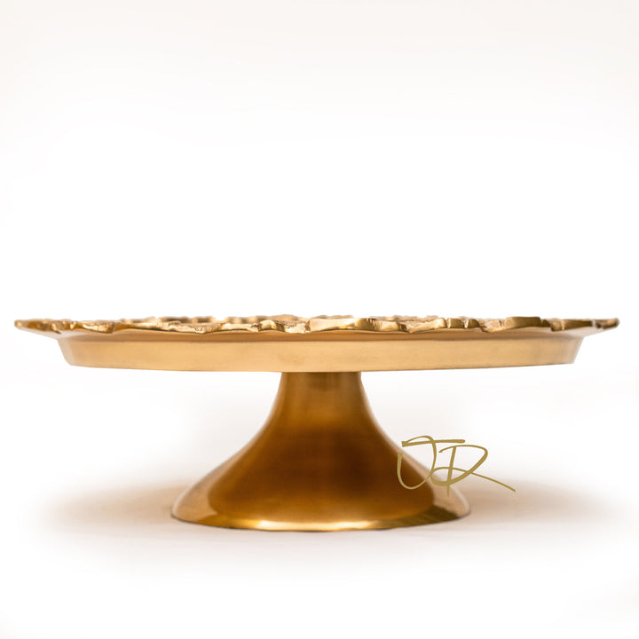 Cream Cake Stand Gucci