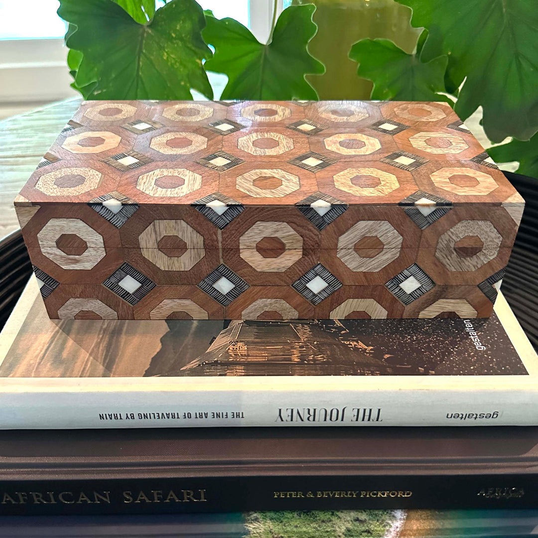 Decorative Box - Teak Wood, Chiselled Horn and Mango Wood