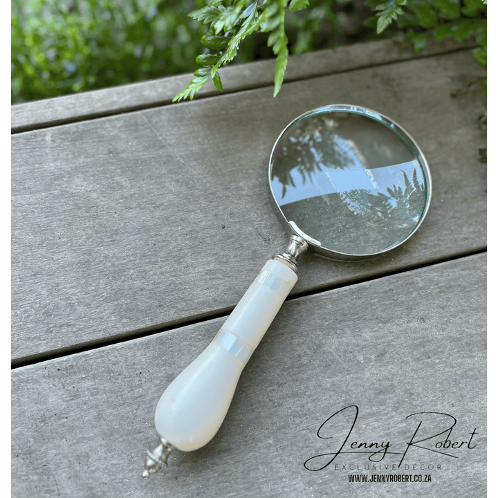 Cream MOP Magnifying Glass in Silver